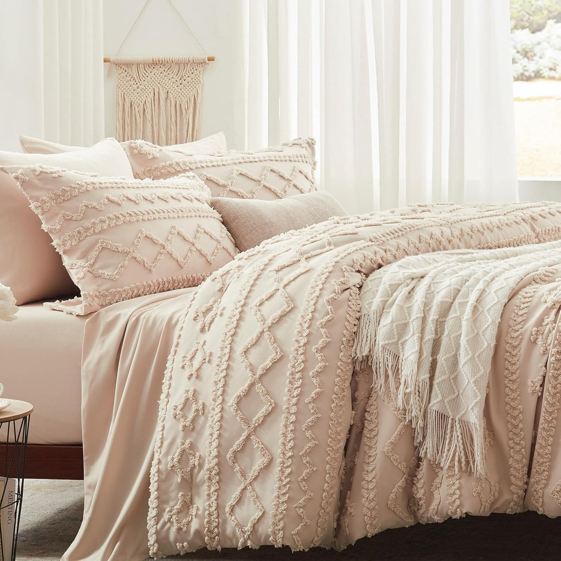 Boho Tufted Bed in a Bag Set - 7 Pcs All Season Bedding Comforter Set