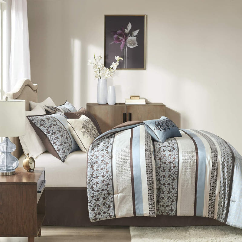 Juego de cama en bolsa de lujo con diseño de damasco y jacquard: 7 piezas con fundas de almohada y faldón de cama a juego