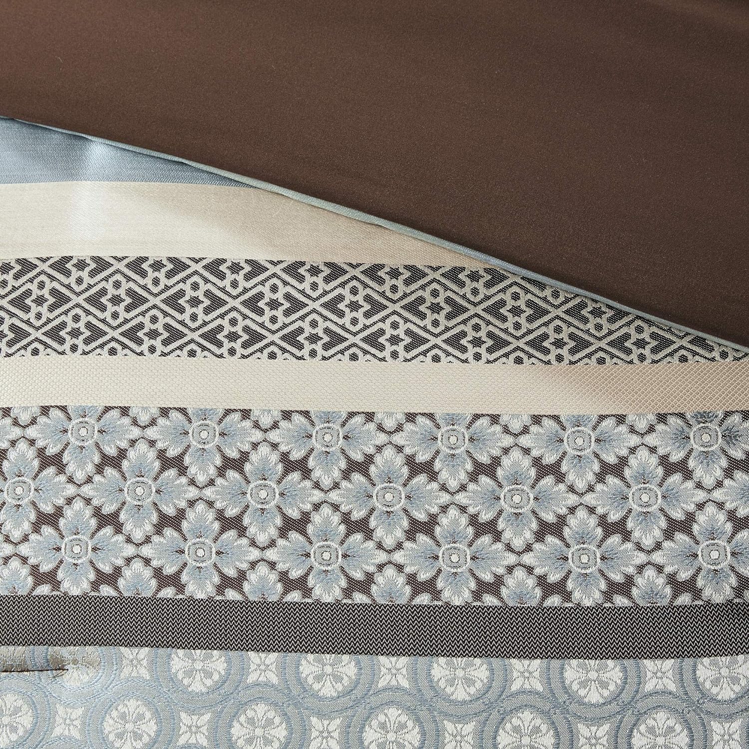 Juego de cama en bolsa de lujo con diseño de damasco y jacquard: 7 piezas con fundas de almohada y faldón de cama a juego