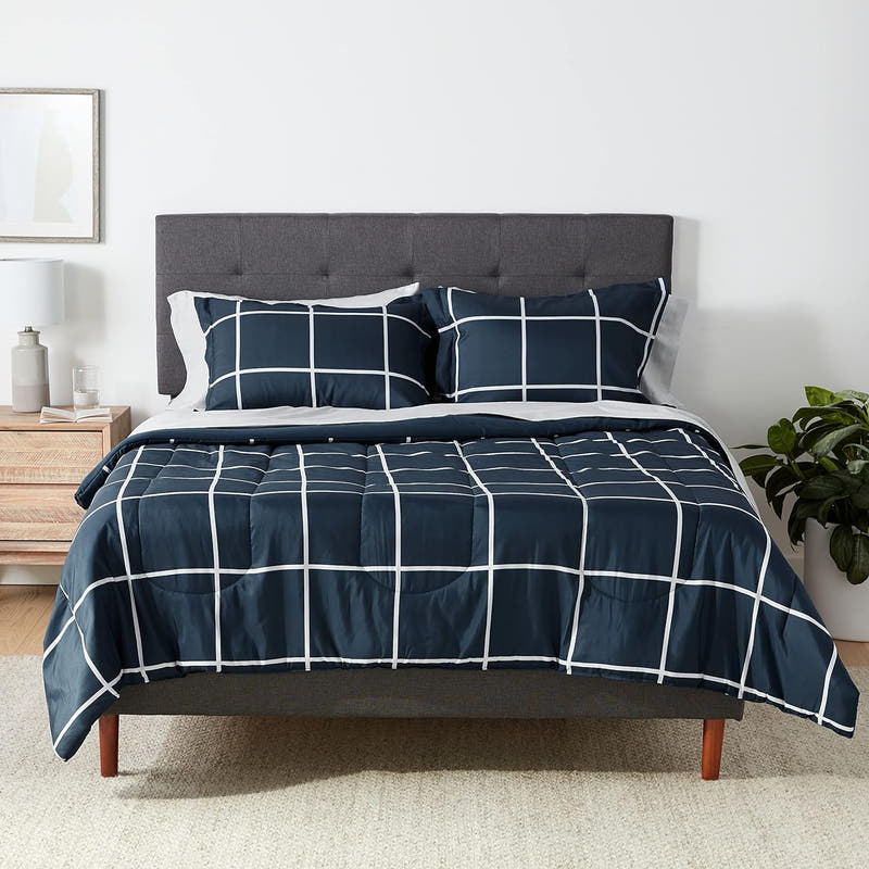 Juego de edredón tamaño matrimonial/queen con sábanas, 5 piezas, ropa de cama a cuadros azul marino y gris, microfibra liviana Bed-in-a-Bag