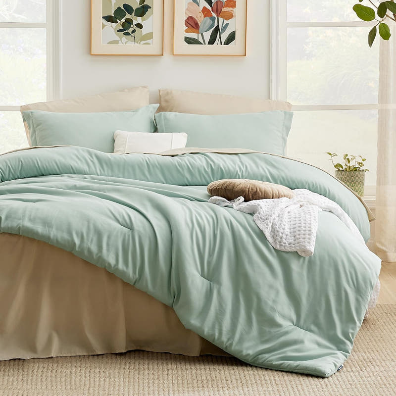 Juego de cama en bolsa de dos tonos: juego de cama moderno de 7 piezas con diseño en contraste