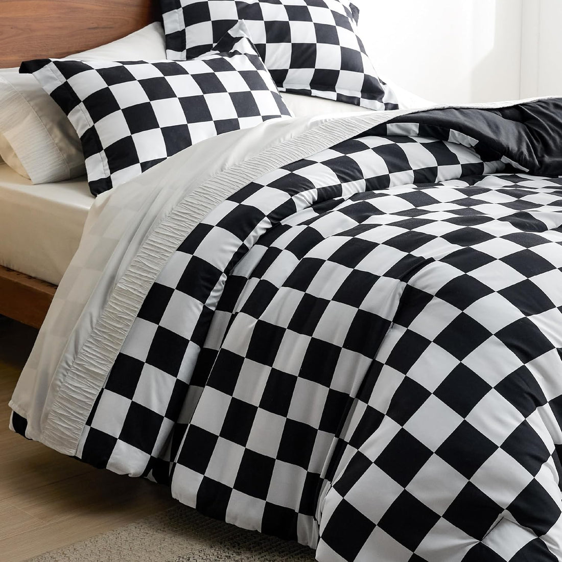 Comforter Set Queen Size - Checkered Bedding Comforter Set for Boys, 3 Pieces, 1 Soft Black Comforter and 2 Pillow Shams