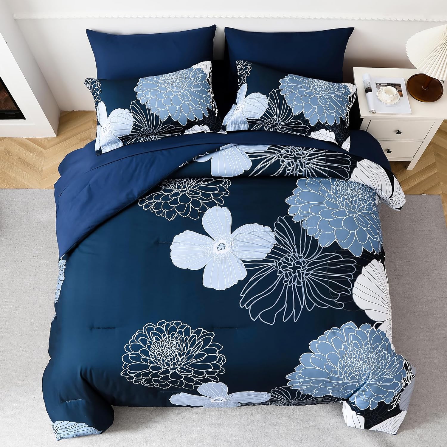 Floral Bed in a Bag Set - 7 Pcs Blue Flower Pattern All Season Comforter Set