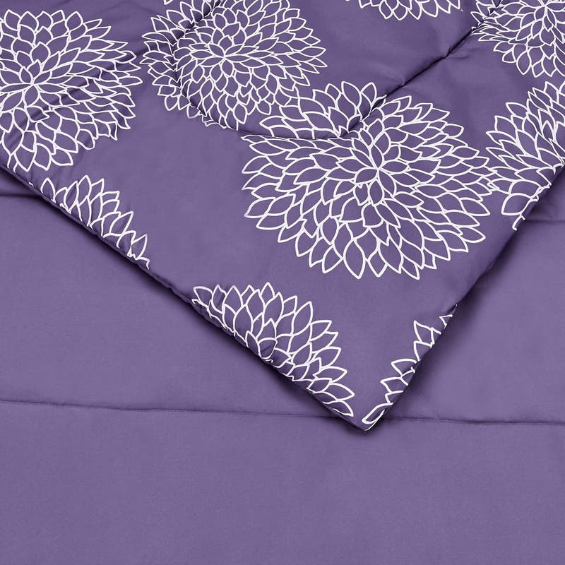 Juego de edredón tamaño matrimonial/queen con sábanas, ropa de cama de 5 piezas con estampado floral morado, microfibra liviana Bed-in-a-Bag