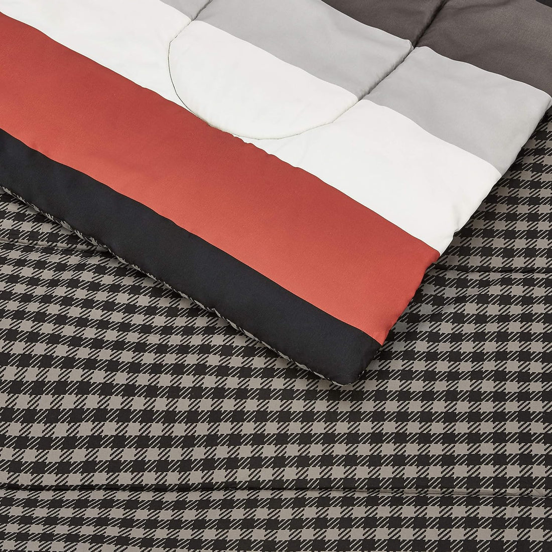 Full/Queen Reversible Comforter Set with Sheets, 5-Piece Red Simple Stripe Bedding, Lightweight Microfiber Bed-in-a-Bag