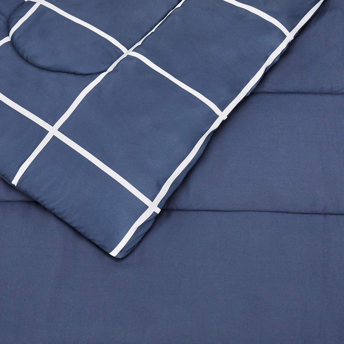Full/Queen Comforter Set with Sheets, 5-Piece Navy with Grey Plaid Bedding, Lightweight Microfiber Bed-in-a-Bag