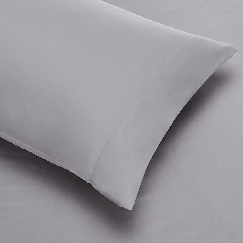 Juego de edredón tamaño matrimonial o queen con sábanas, 5 piezas, ropa de cama Calvin Stripe gris, microfibra liviana, Bed-in-a-Bag 