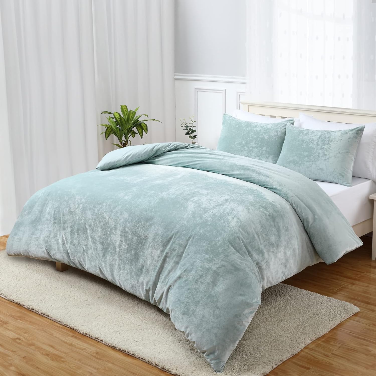 Velvet Duvet Cover Set - 3 Pcs. Luxury Soft Flannel